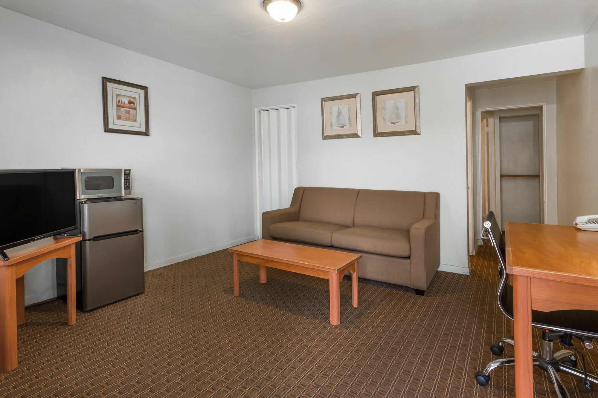 Travelodge By Wyndham Eugene Downtown/University Of Oregon Buitenkant foto